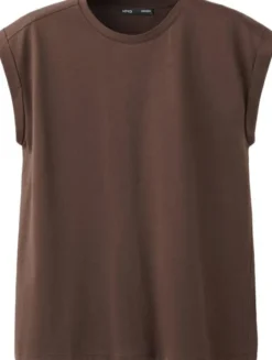 Short-sleeved cotton t-shirt