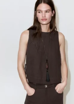 Side-tie batiste top