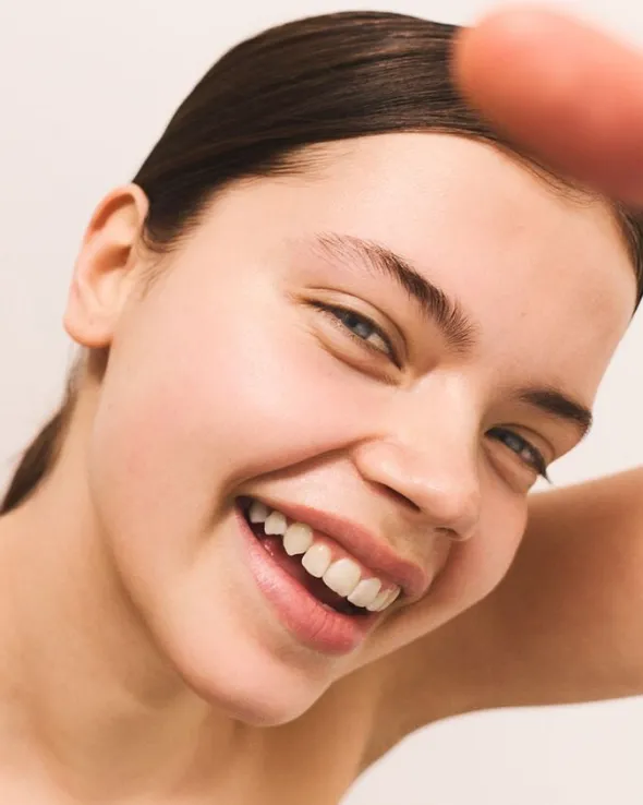 Skin Light - Natural Liquid Concealer