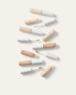 Skin Light - Natural Liquid Concealer