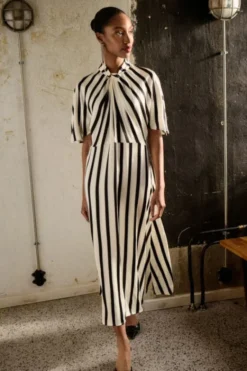 SLClero Miria Printed Dress