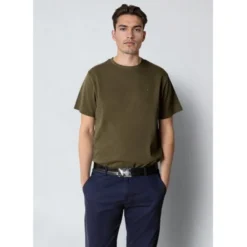 Stable t-shirt