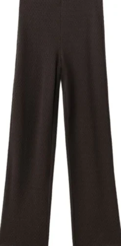 Straight knitted trousers