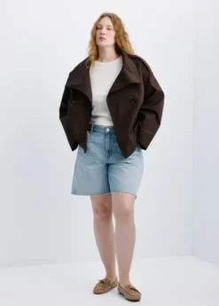 Straight low-rise denim Bermuda sho