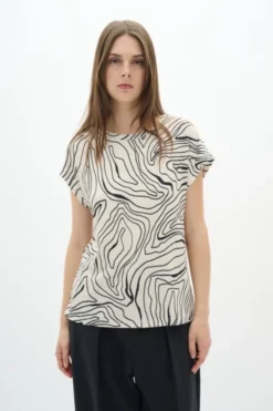 SuieIW Tshirt