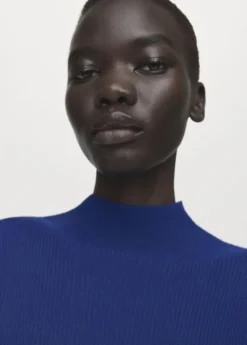 Sweater with asymmetrical turtlenec