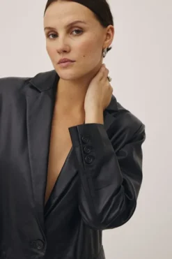 Tana 1 LWG - 100% Leather Blazer