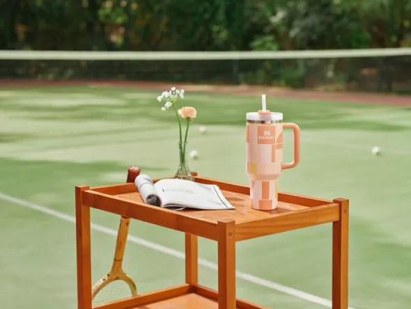 The Quencher H2. O FlowState Tumbler 1. 18L / 40oz APRICOT COU