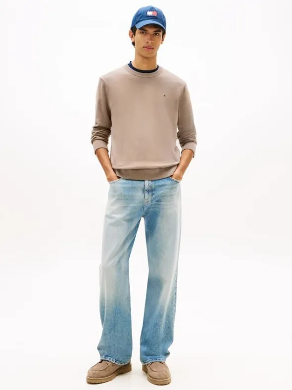 Tommy Flag Embroidery Lightweight Slim Jumper