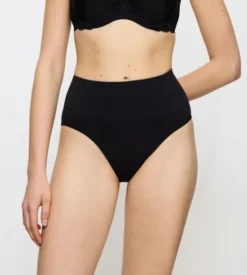 Triumph Soft Sculpt Bandeau String