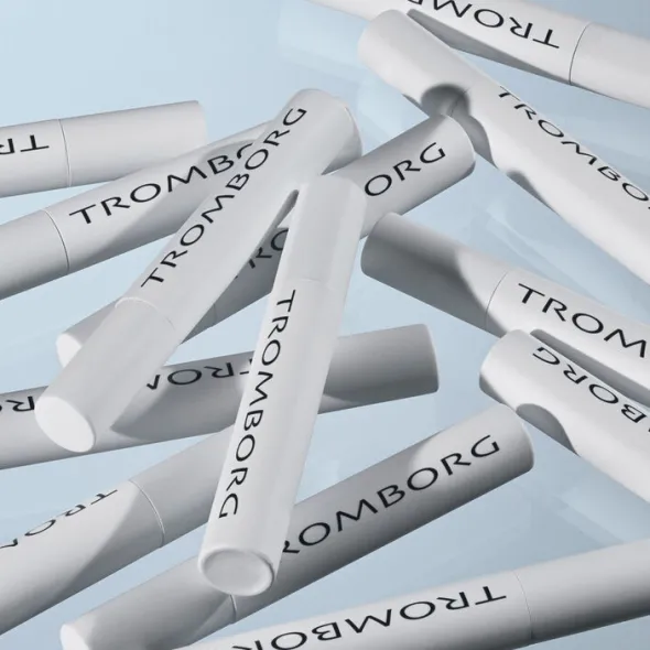 Volumizing Mascara Black