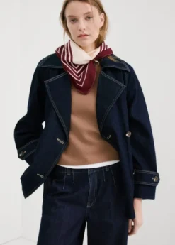 Wide leg mid-rise jeans