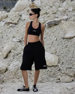 Wmns Active V-Neck Bra
