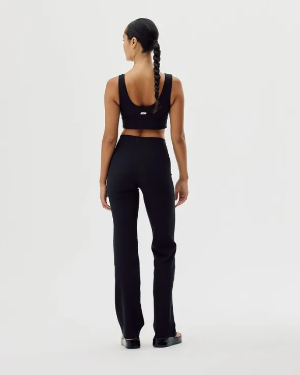 Wmns Active V-Neck Bra
