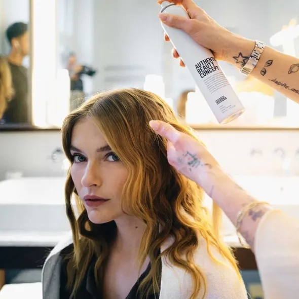 Working Hairspray - Ultrafin hårspray med flexibel stadga & formbar fi