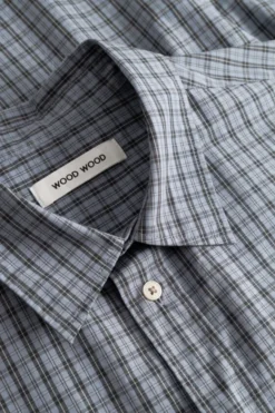 WWCarter shirt 25115