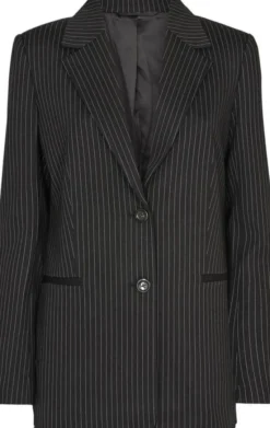 Zoe Blazer